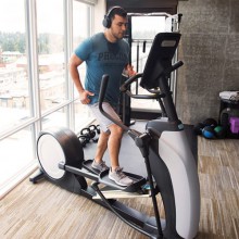Эллиптический тренажер PRECOR EFX 665