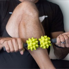 Массажер c рукоятками Beastie Bar, жесткость: повышенная